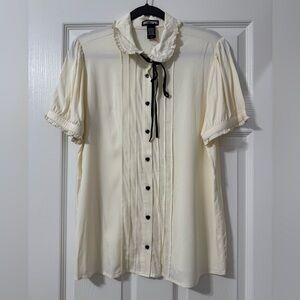 Hot Topic Antique White Ruffle Bow Woven Button-Up ✨NWT